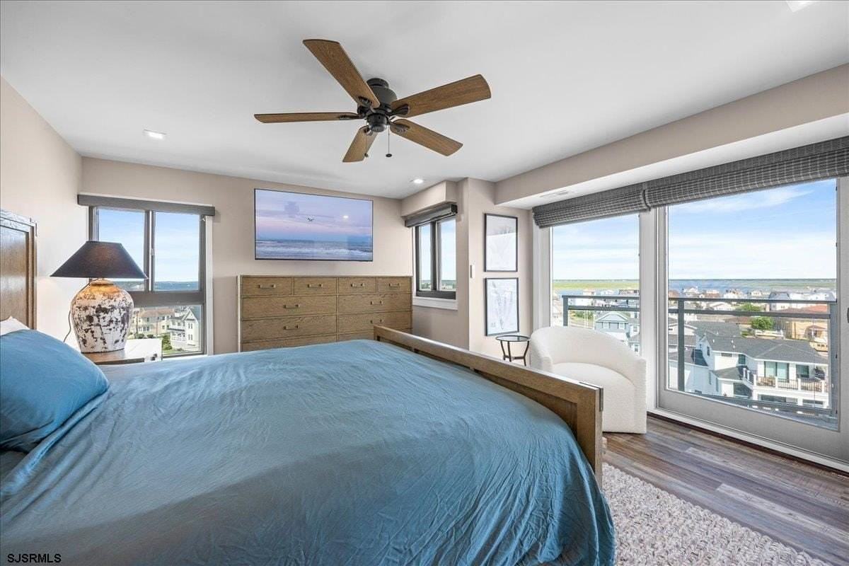 2700 Atlantic Ave - Photo 3 of 31