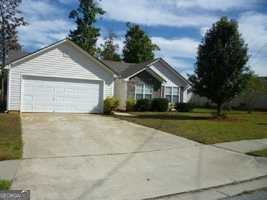 featured image of 180 Waters Edge Dr