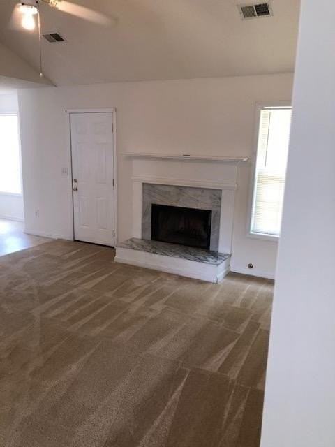 180 Waters Edge Dr - Photo 4 of 8