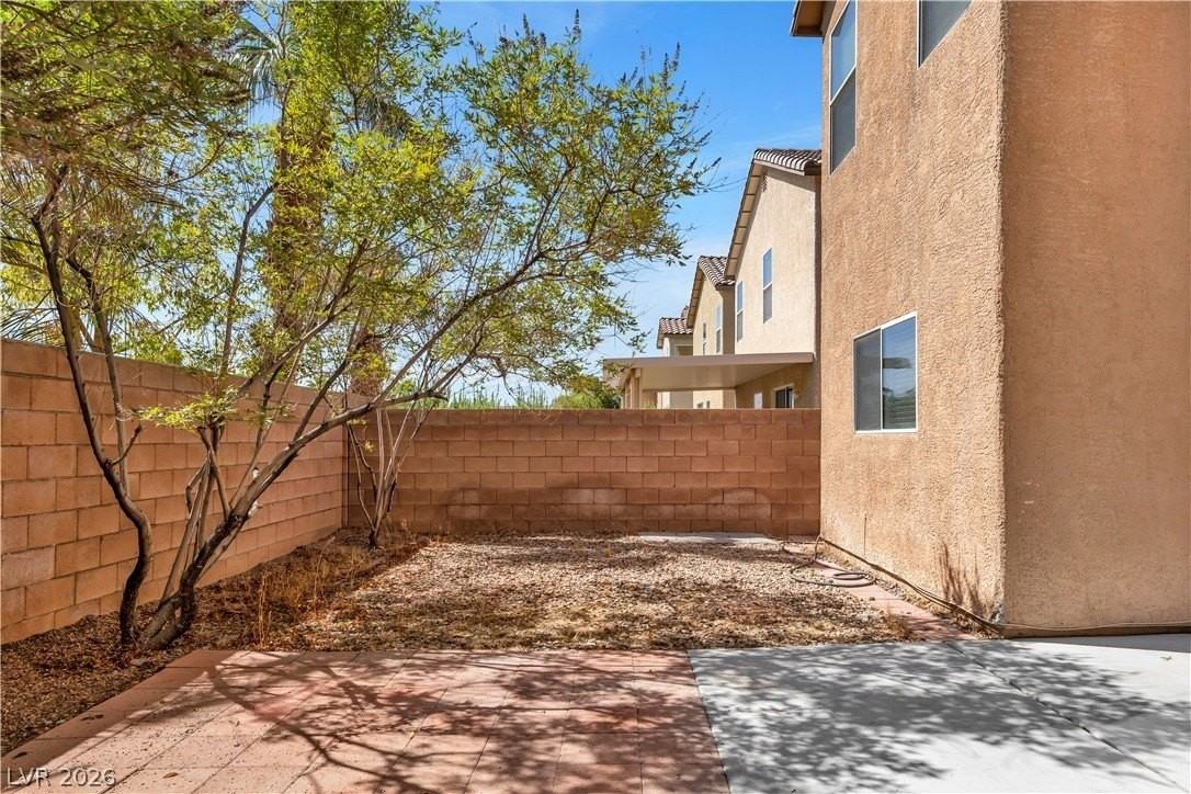 8192 Blue Hope Diamond Ln - Photo 7 of 30
