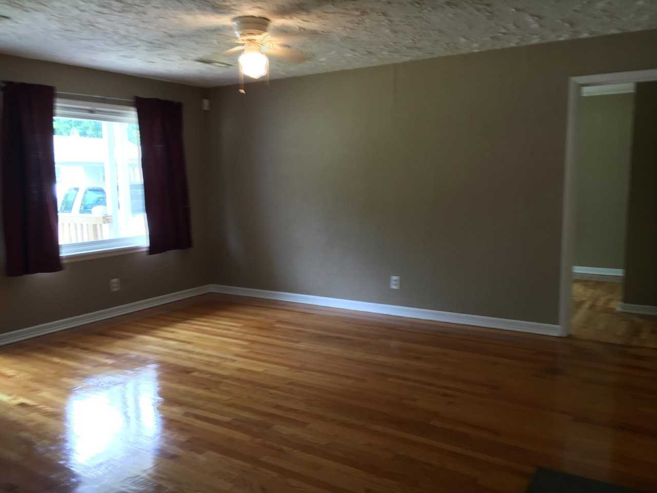 1610 E Cairo St - Photo 3 of 21