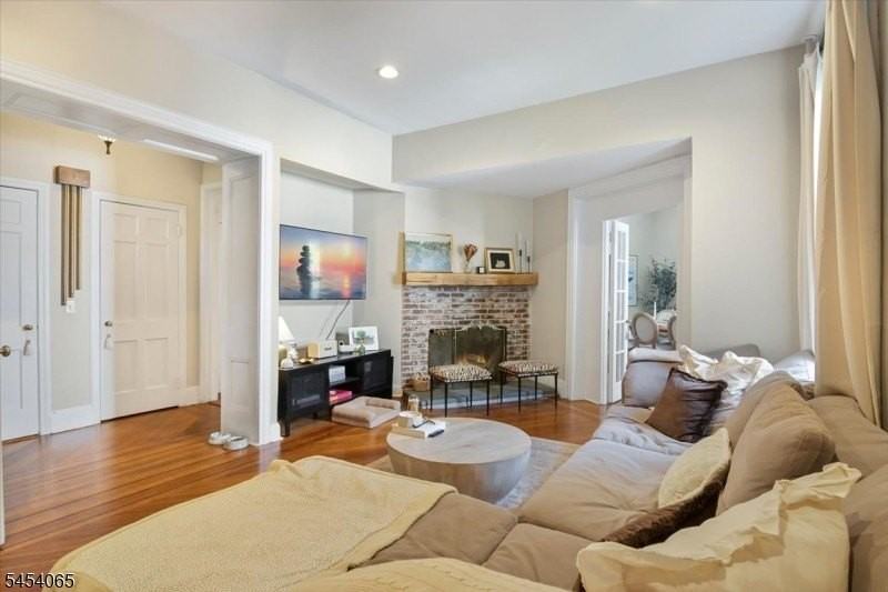 46 Hazelwood Rd #1 - Photo 7 of 31