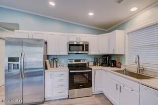 314 Charlotte Ave - Photo 5 of 17