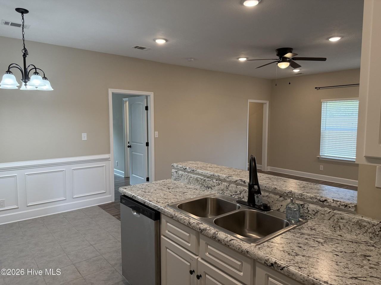 424 Bradleyville Rd - Photo 7 of 21