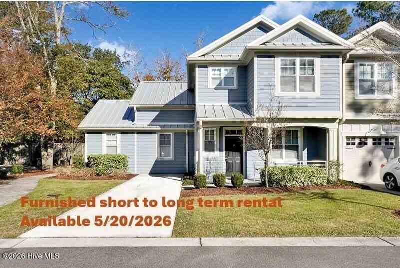 1639 Fallen Leaf Ln #B - Photo 2 of 30