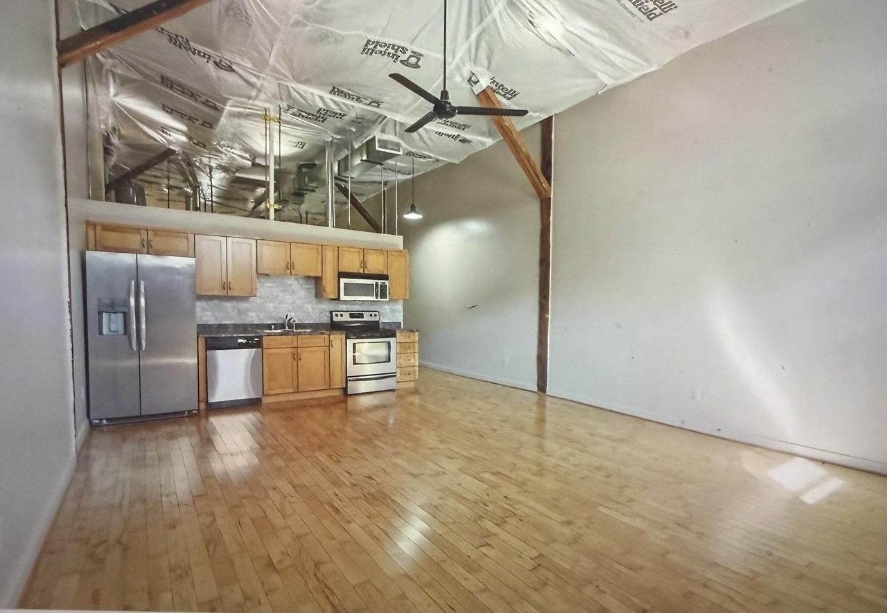 222 Bolivar St #243 - Photo 4 of 24
