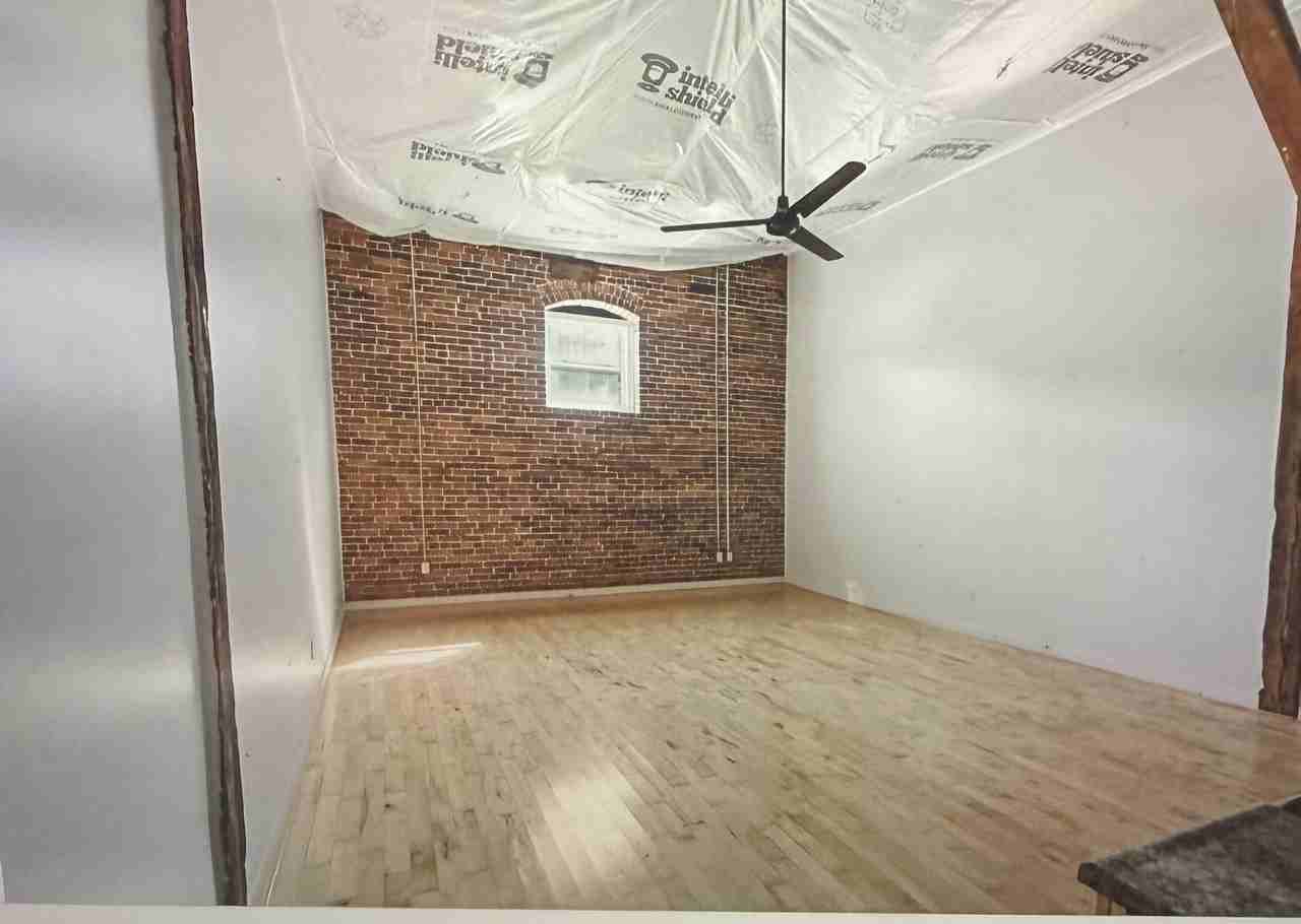 222 Bolivar St #243 - Photo 5 of 24