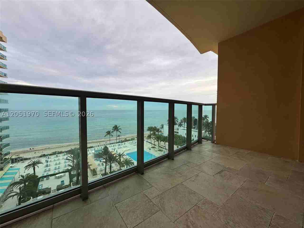 2501 S Ocean Dr #921 - Photo 3 of 19