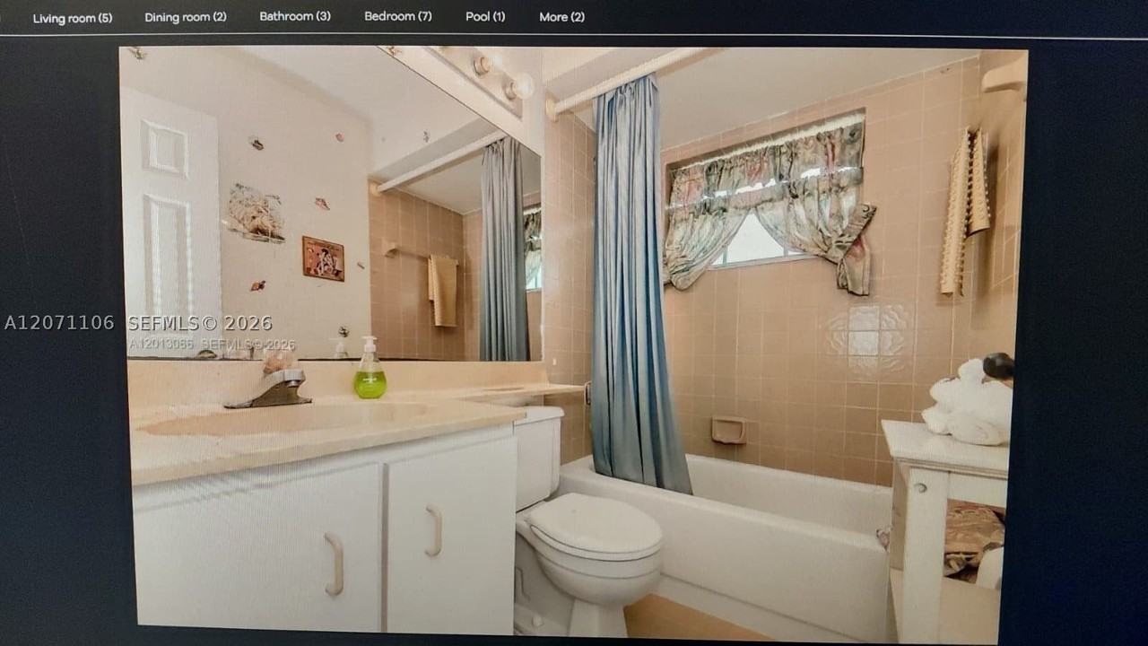 430 Ne 210th Circle Ter #201-3 - Photo 6 of 10