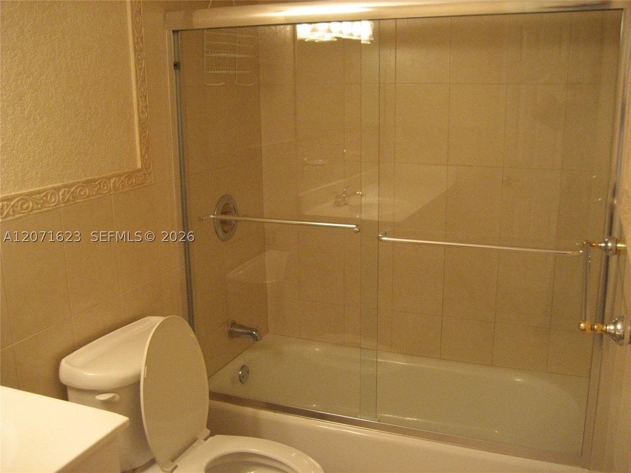 14525 N Kendall Dr #J408 - Photo 6 of 12