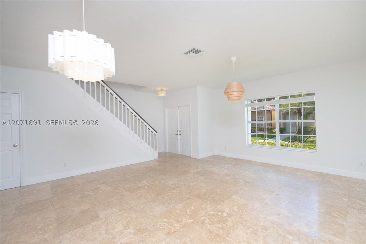 16219 Emerald Cove Rd #0 - Photo 6 of 32