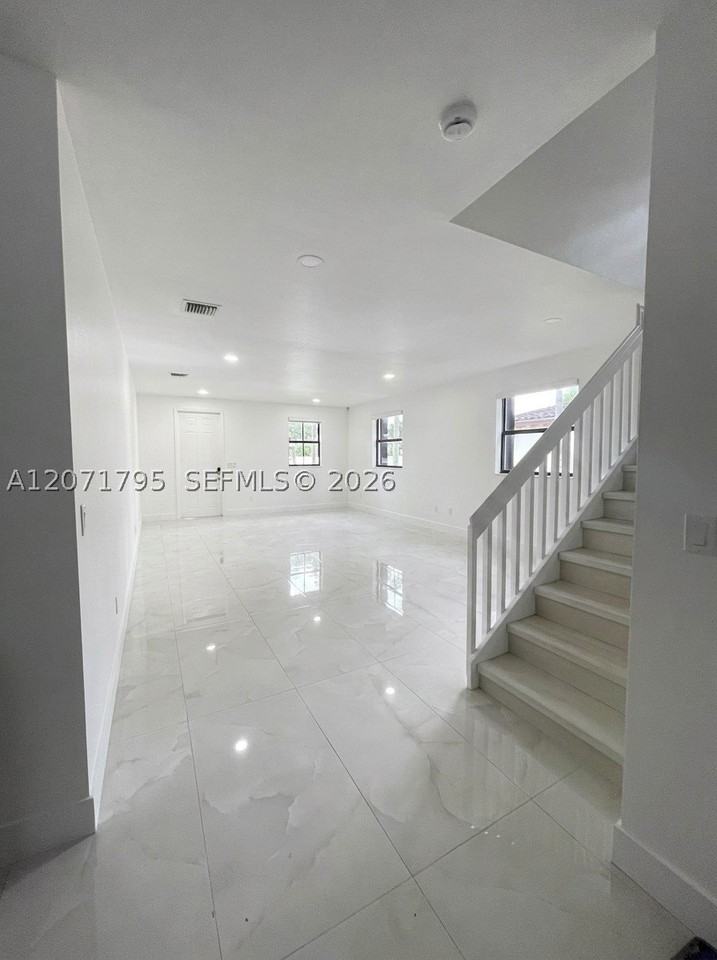 9260 W 35th Ln - Photo 3 of 6