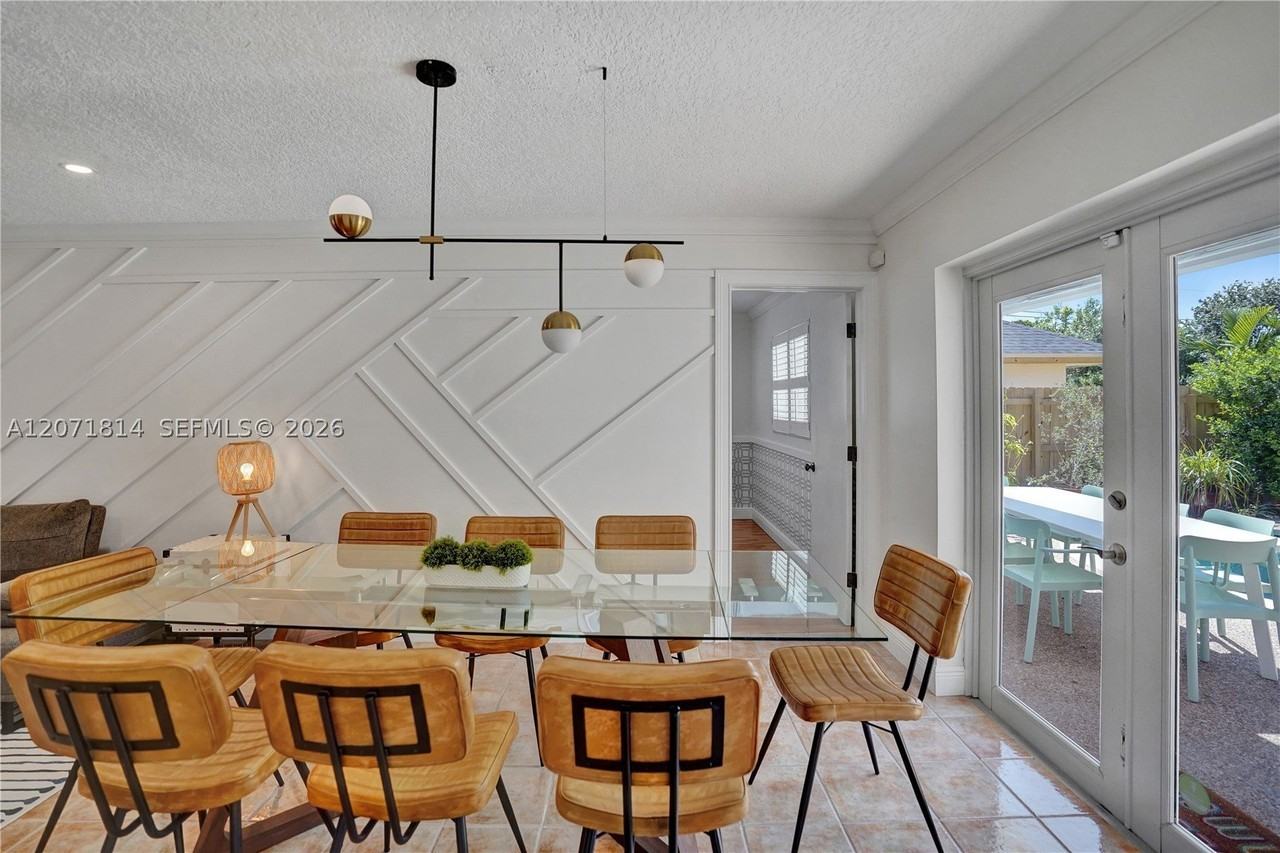 6421 Ne 22nd Ave - Photo 5 of 50