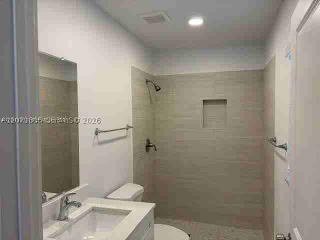 206 Ne 1st Ct #1NORTH - Photo 7 of 24