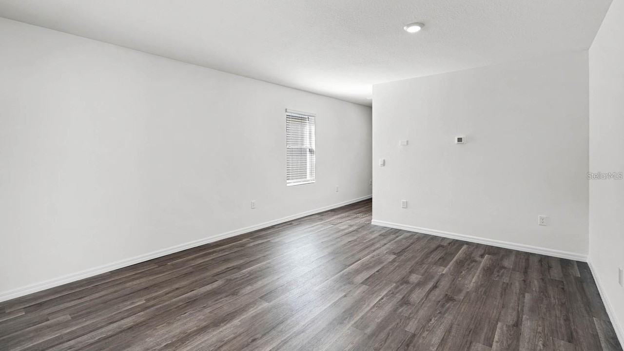 1628 Hummingbird Rd - Photo 5 of 28
