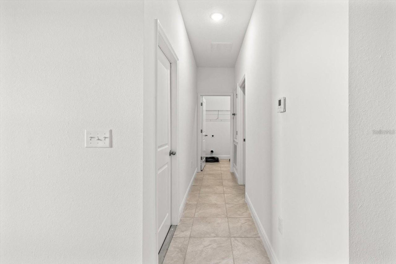 281 Marion Oaks Crse - Photo 7 of 26