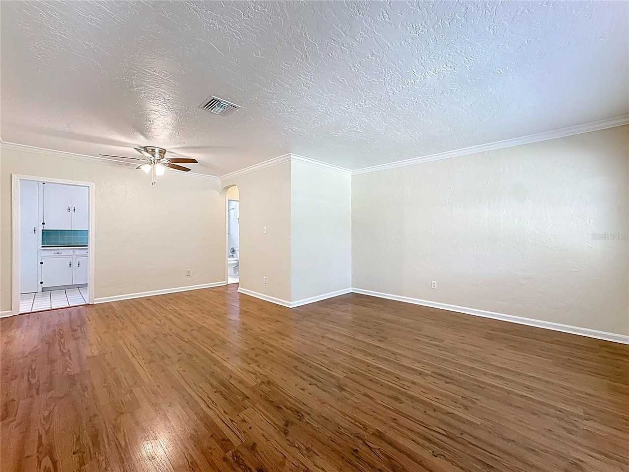 1450 Cavendish Rd - Photo 7 of 37