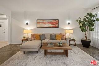 1345 N Hayworth Ave #2 - Photo 7 of 8