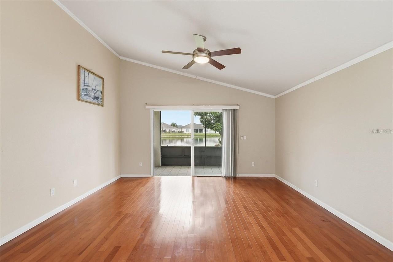 2819 Maguire Dr - Photo 2 of 46