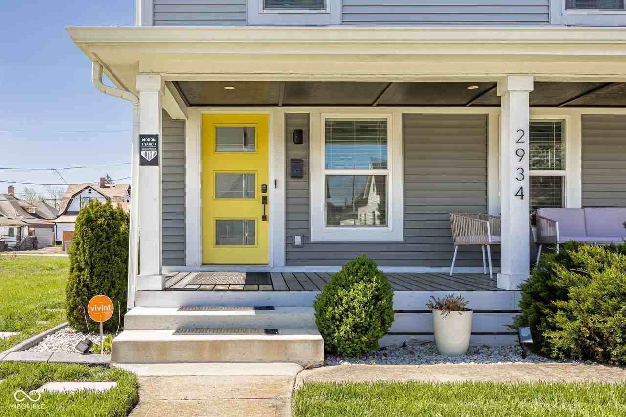 2934 Macpherson Ave - Photo 3 of 44