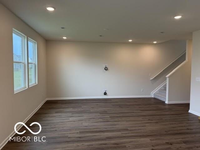 3789 Sterling Dr - Photo 4 of 24
