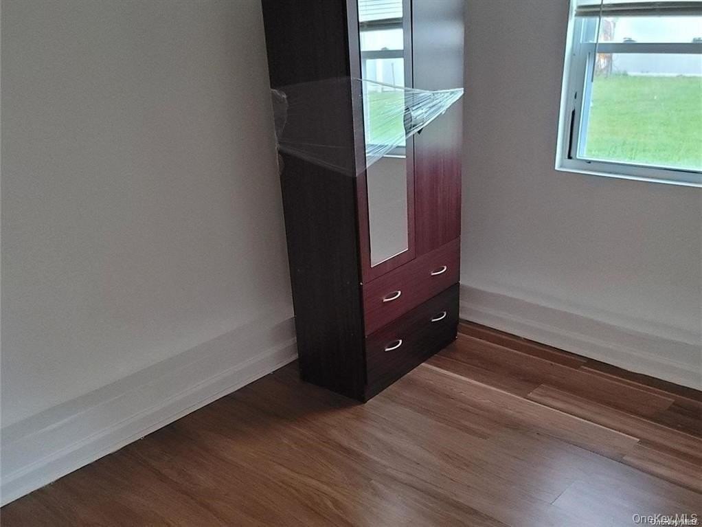 124 10th Ave - Photo 4 of 13