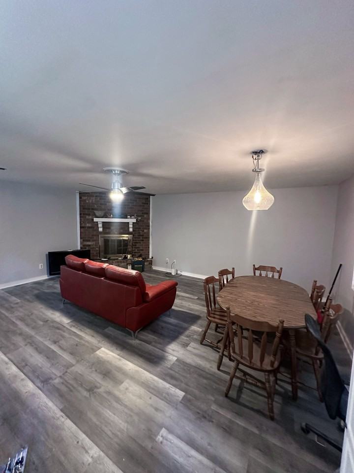 Travis Pines Dr - Photo 4 of 11