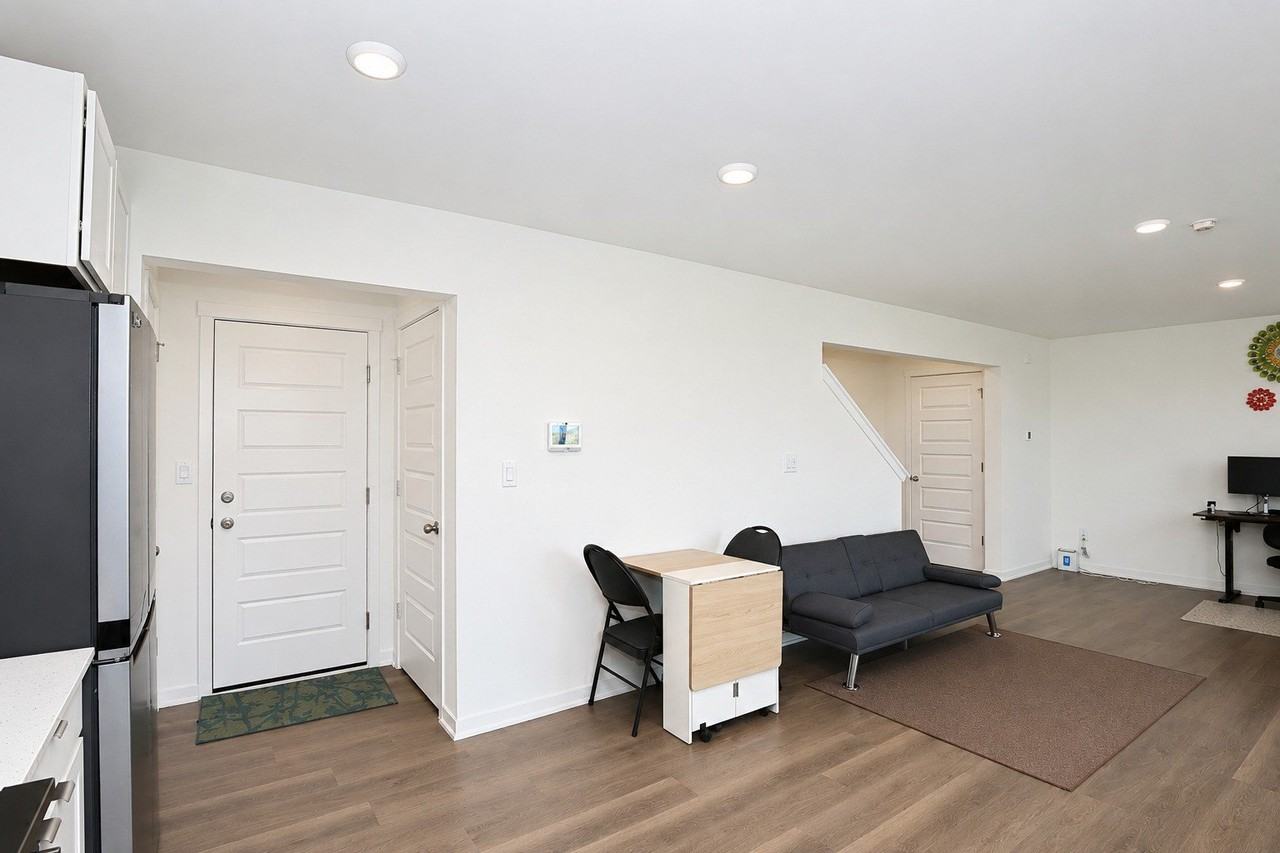 101 Fieldcrest Ave - Photo 6 of 23