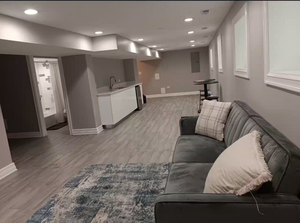 536 N Paulina St - Photo 7 of 32