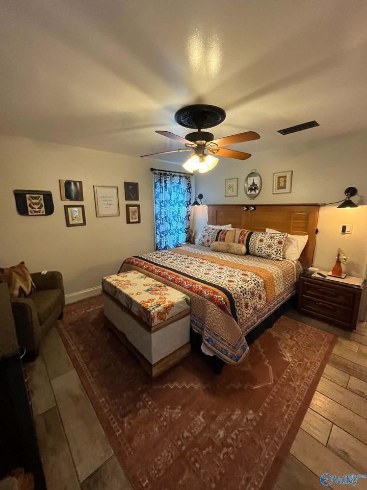 12100 Carriage Ct Se #D - Photo 7 of 15