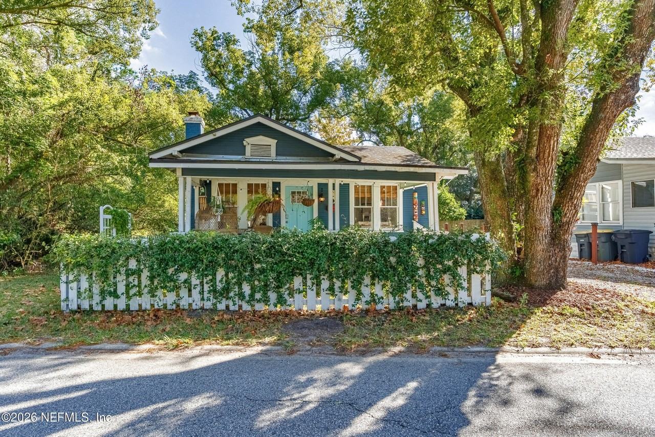 3802 Park St - Photo 3 of 32