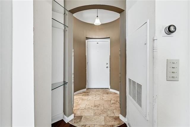 330 Julia St #203 - Photo 4 of 14
