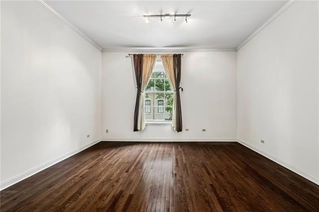 330 Julia St #203 - Photo 5 of 14