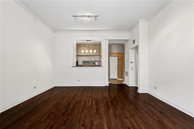 330 Julia St #203 - Photo 6 of 14