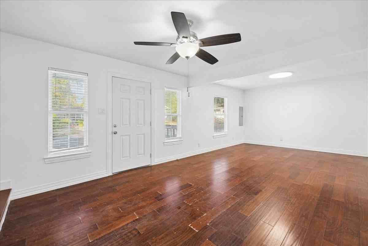 2001 Redman Cir - Photo 7 of 31