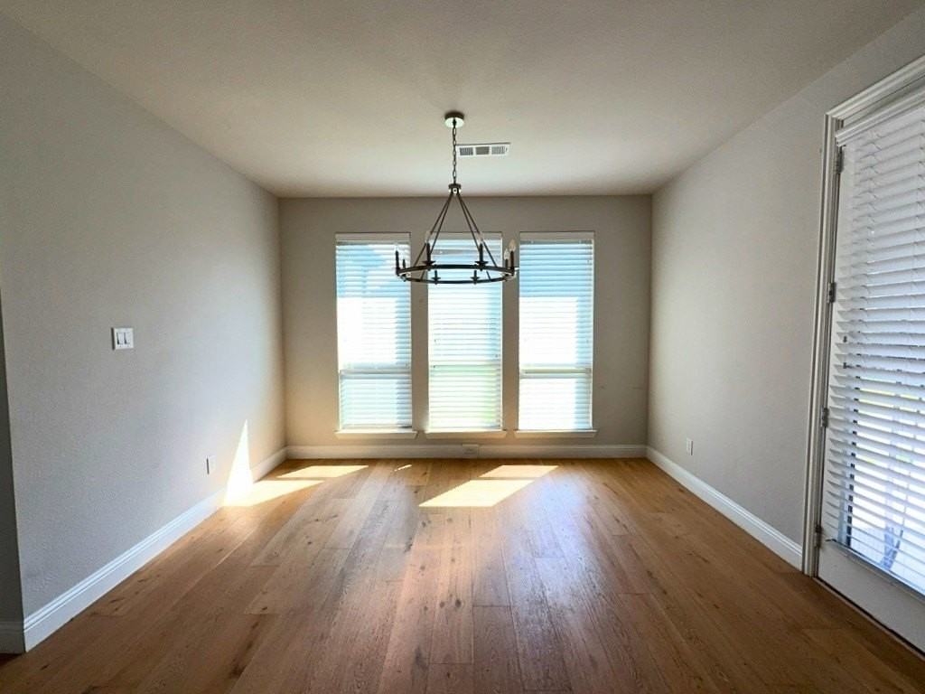 501 Upper Falls Ln - Photo 7 of 18