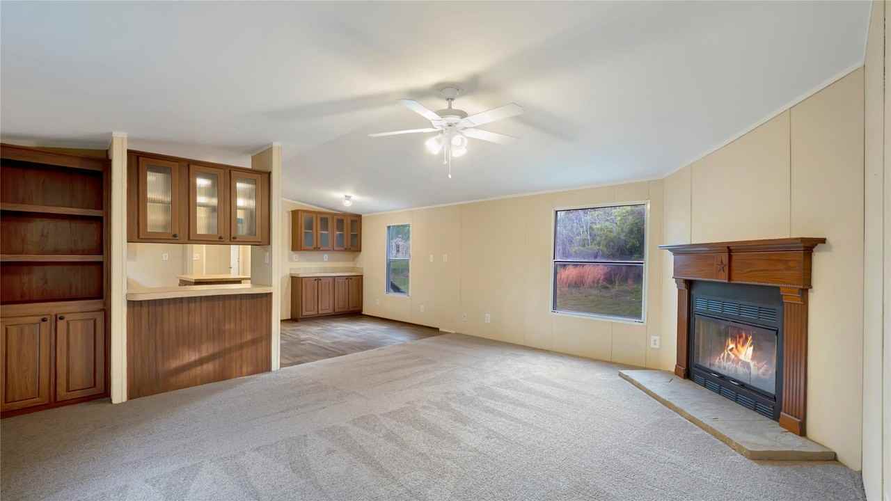 5390 Fm 314 S - Photo 4 of 26