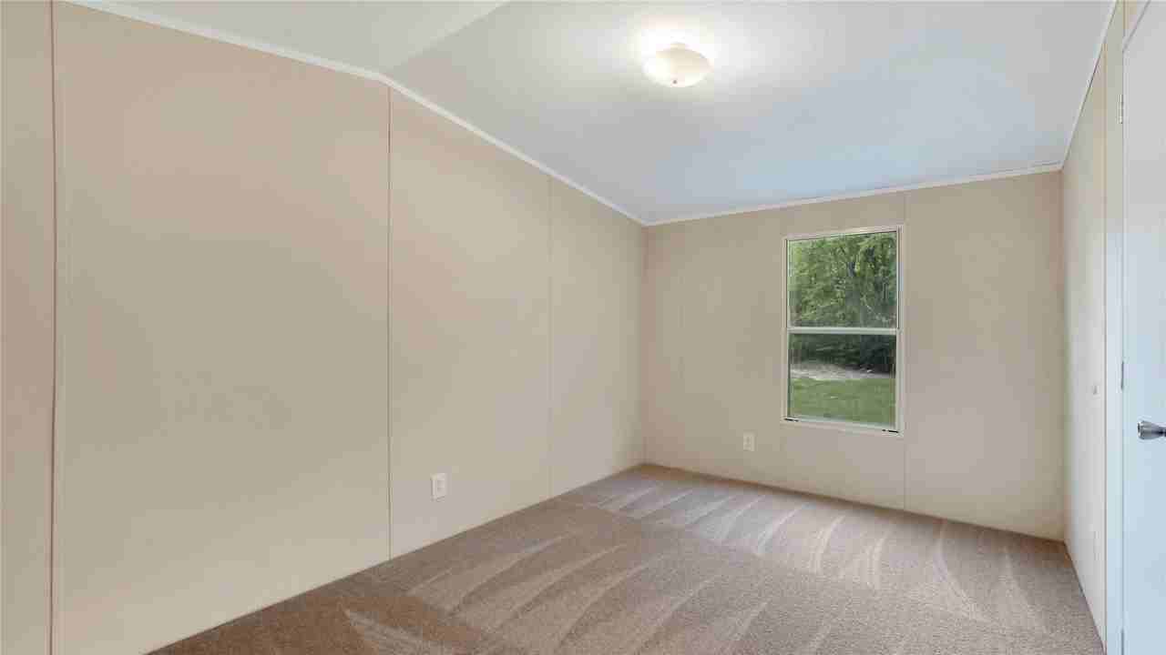 5390 Fm 314 S - Photo 5 of 26