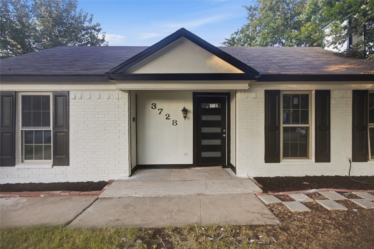 3728 Flintwood Trl - Photo 4 of 27
