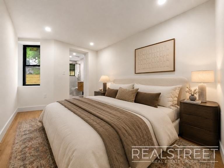 1267 Bergen St #1 - Photo 4 of 9