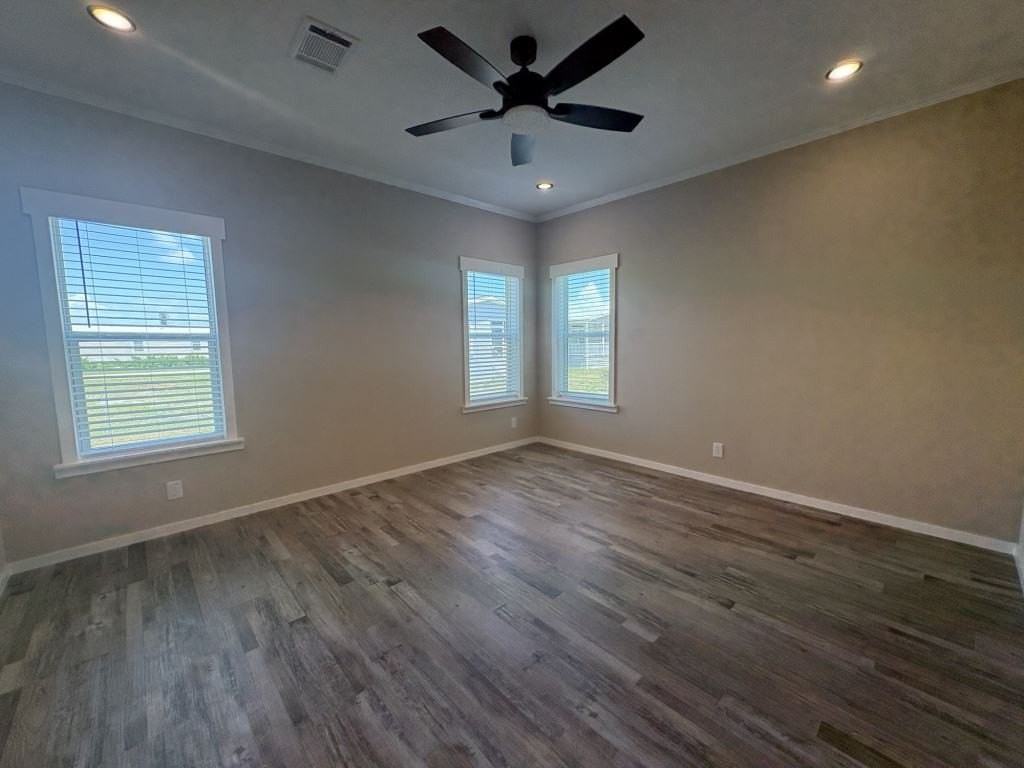1630 Voyager Dr #385 - Photo 7 of 19