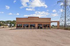 10663 W University Blvd - Photo 1 of 1