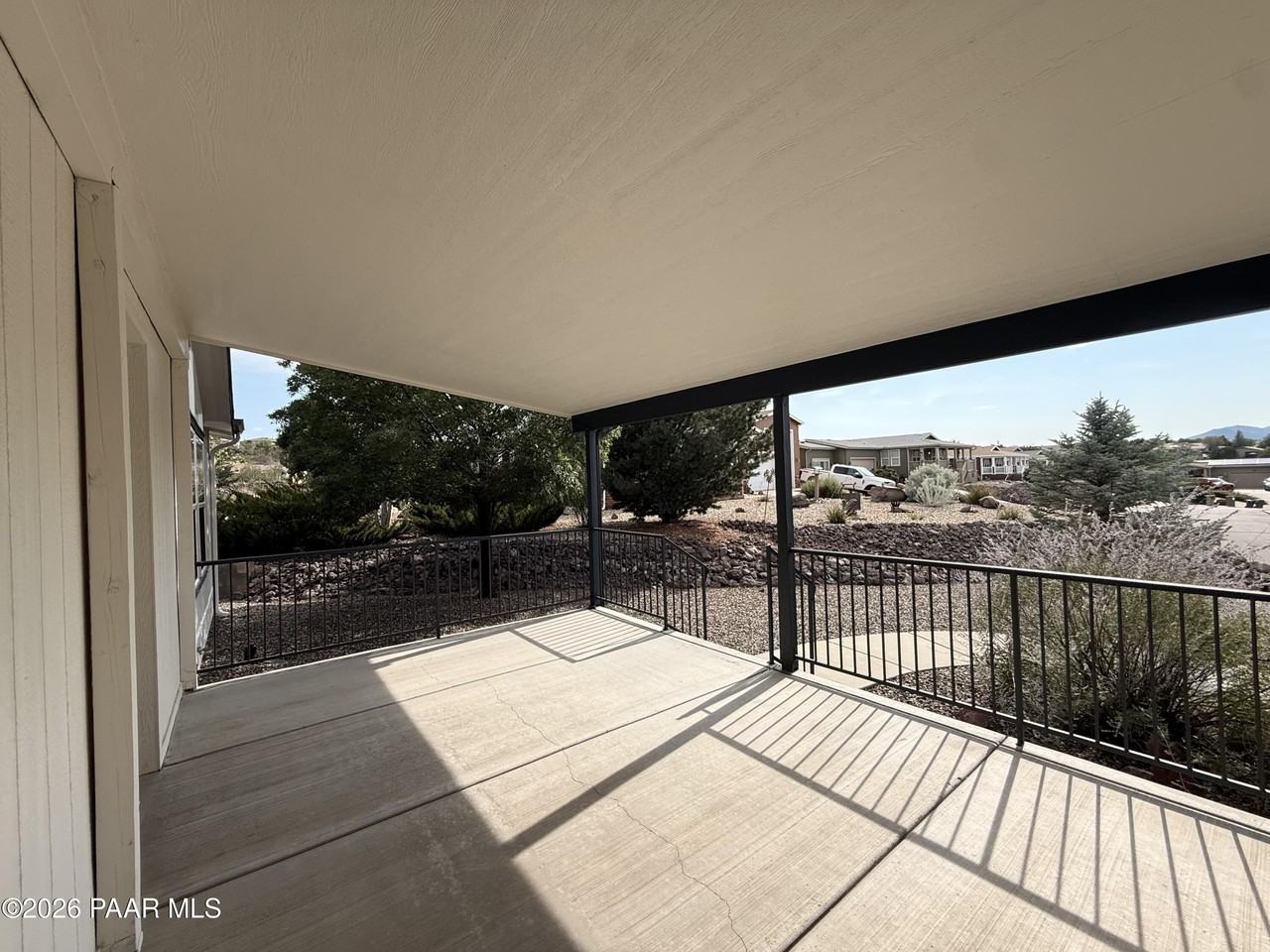 2828 Jerry St - Photo 4 of 40