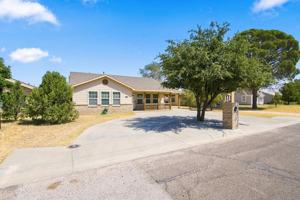 featured image of 408 W Shandon Ave
