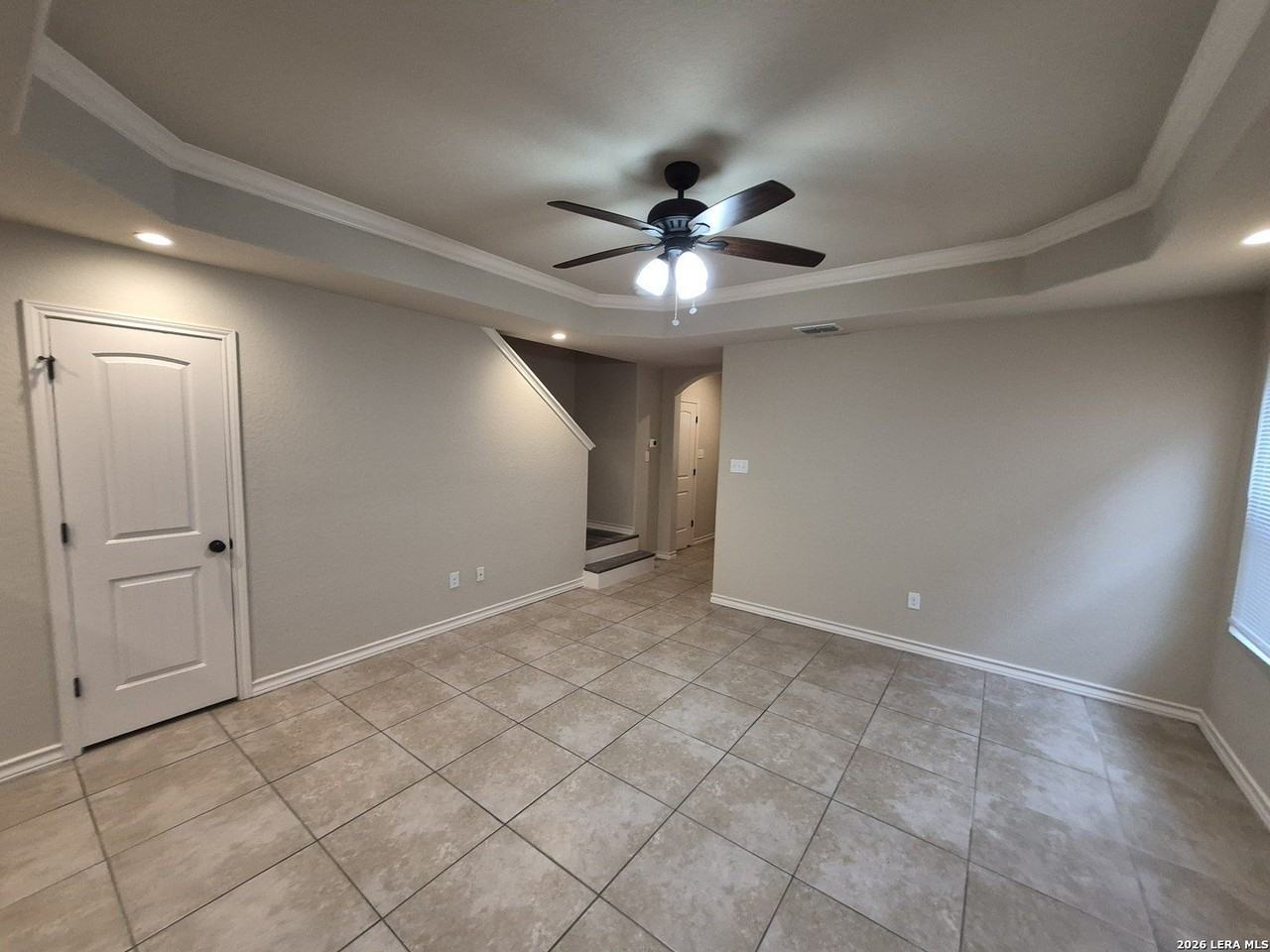 7034 Lakeview Dr #102 - Photo 4 of 28