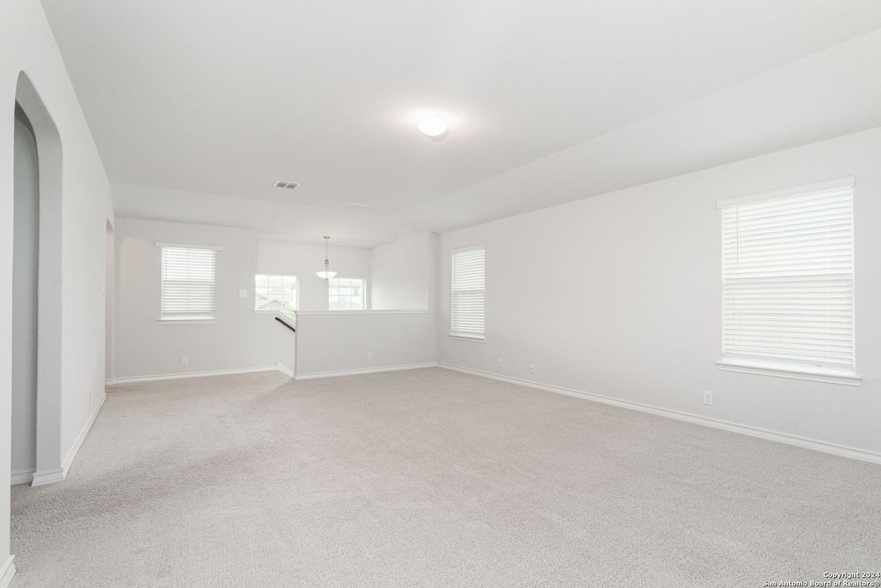 2611 Barbwire Way - Photo 7 of 15