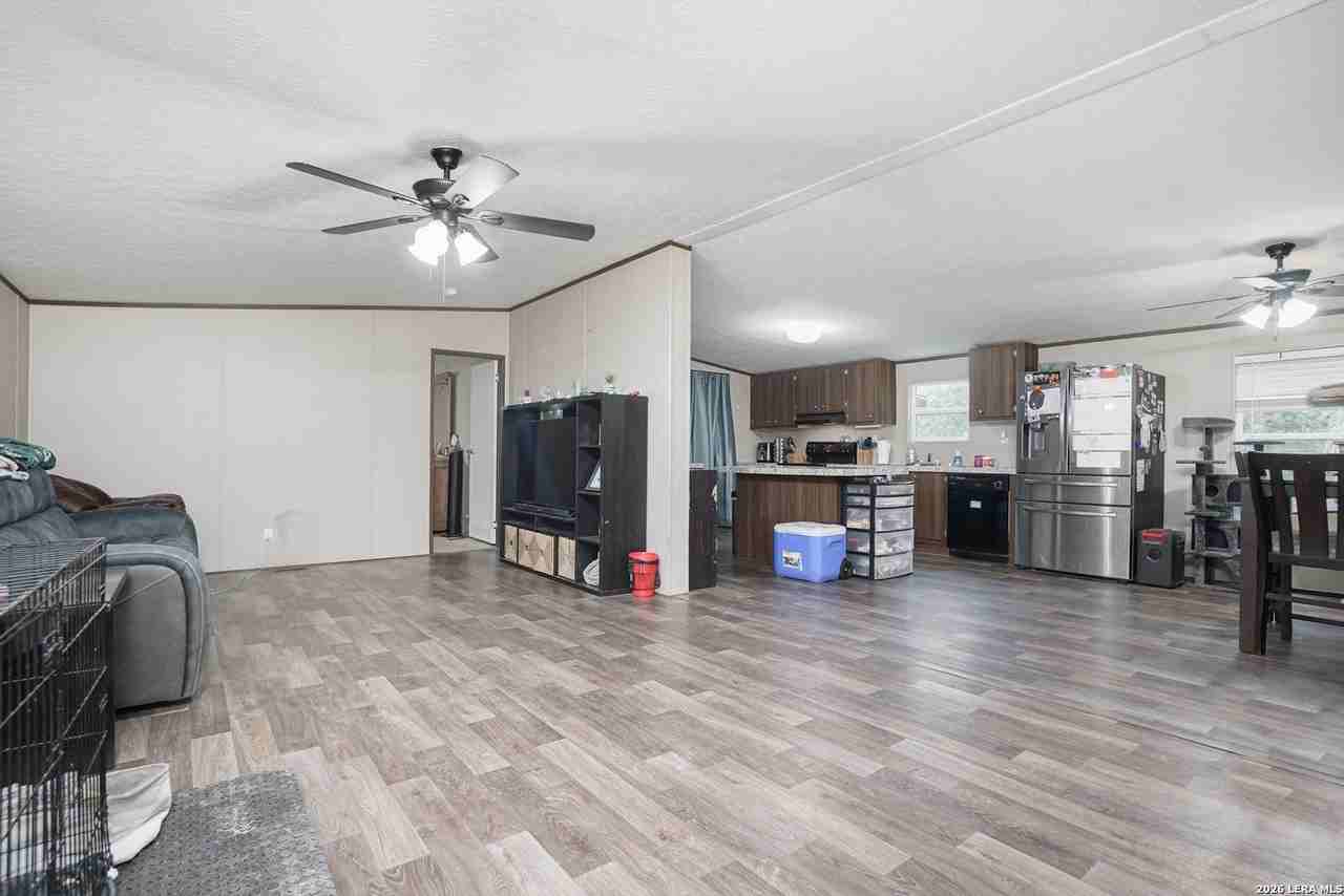 234 Quail Dr - Photo 4 of 30