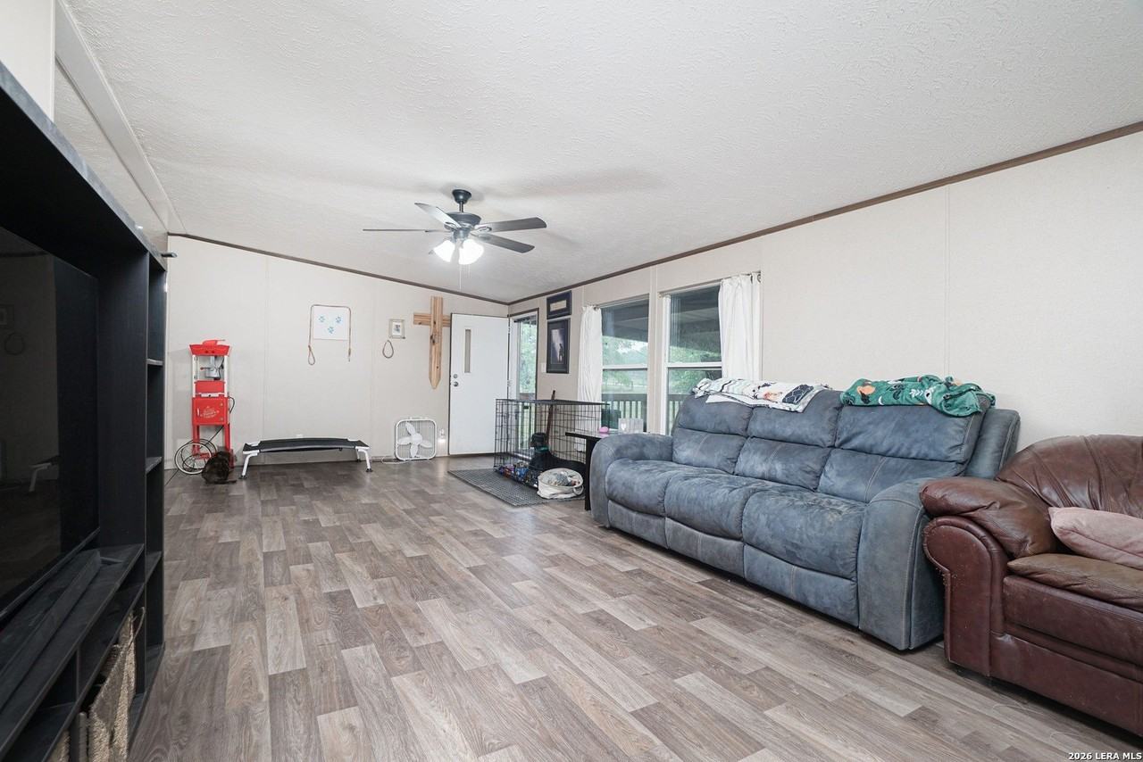 234 Quail Dr - Photo 5 of 30