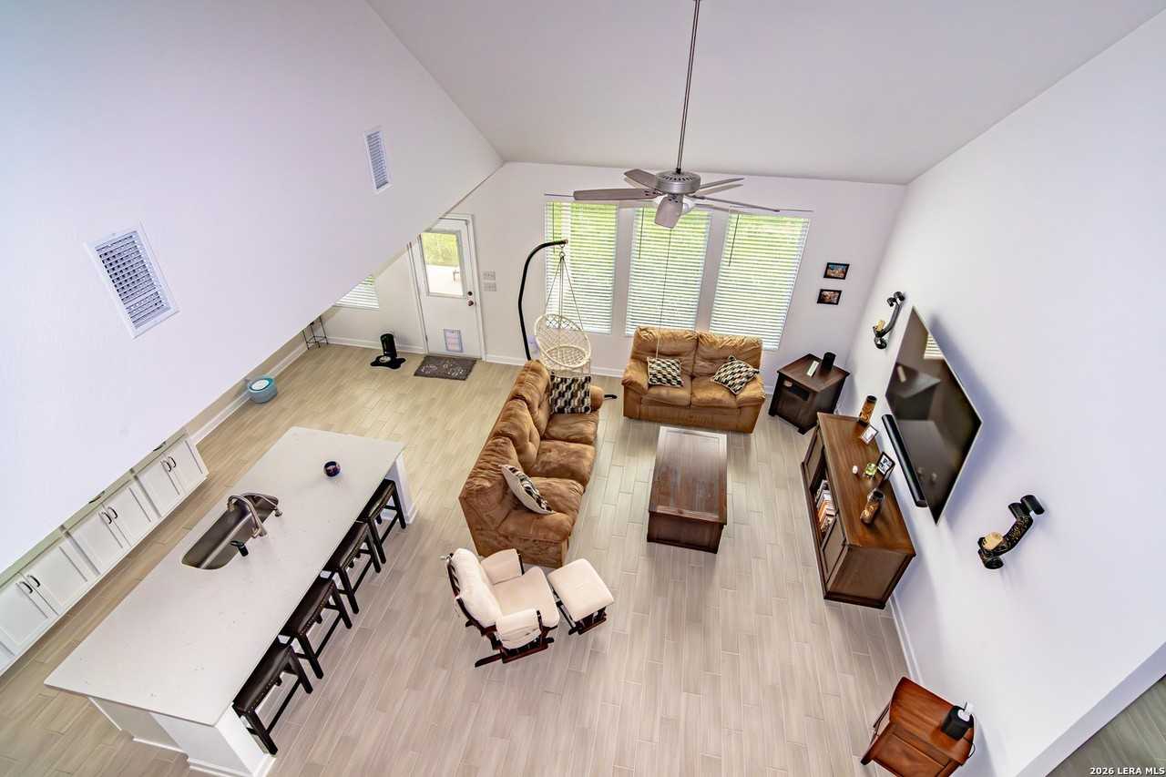 149 Mallorys Way - Photo 7 of 15