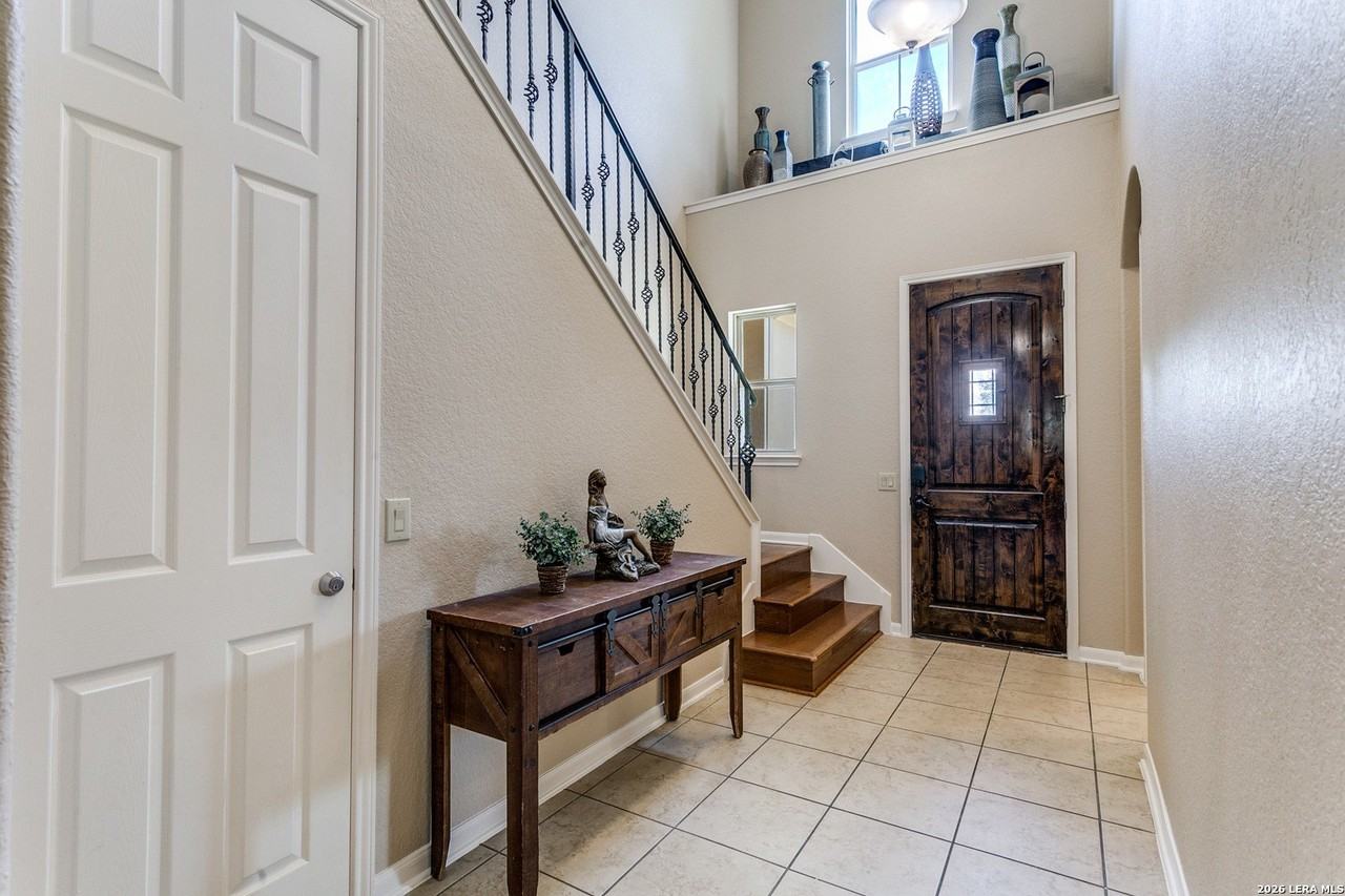 24114 Stately Oaks - Photo 2 of 25